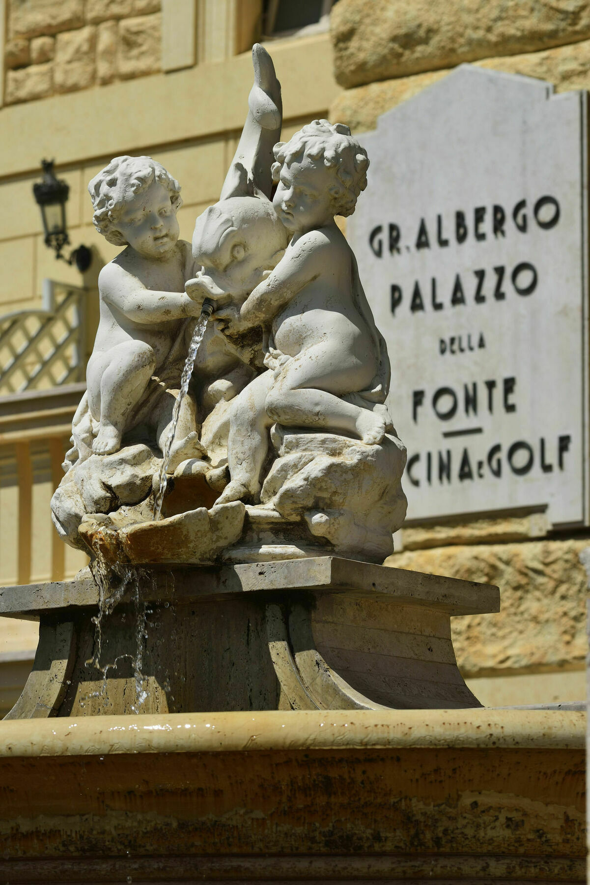 Grand Hotel Palazzo Della Fonte Fiuggi Exterior photo